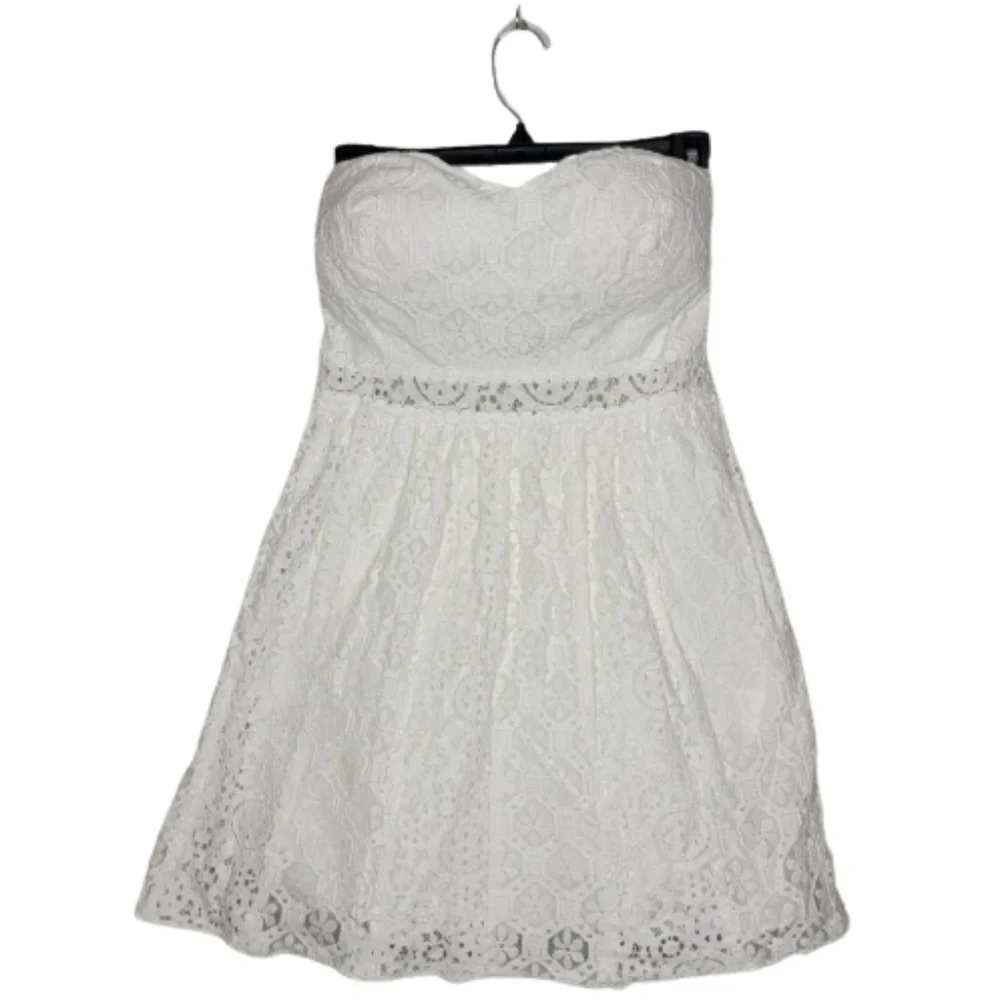 Lilly Pulitzer White Strapless Lace Dress - Picture 6 of 12